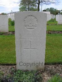 Dickebusch New Military Cemetery - Coultas, George Herbert