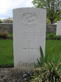 Dickebusch New Military Cemetery - Debman, J