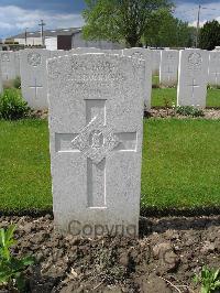 Dickebusch New Military Cemetery - Drummond, R