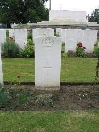 Dickebusch New Military Cemetery - Dodds, Joseph Morton