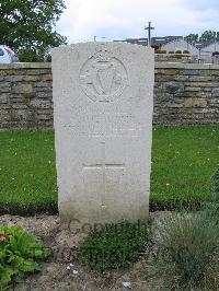 Dickebusch New Military Cemetery - Fitzpatrick, W