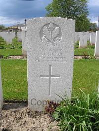 Dickebusch New Military Cemetery - Fletcher, Vincent