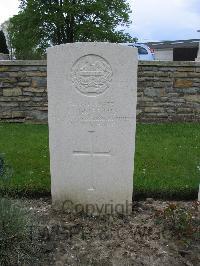 Dickebusch New Military Cemetery - Griffiths, T