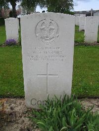 Dickebusch New Military Cemetery - Harmes, William Henry