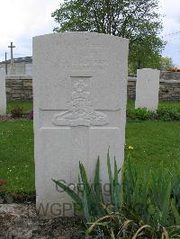 Dickebusch New Military Cemetery - Hayes, A