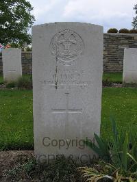 Dickebusch New Military Cemetery - Jones, Fred