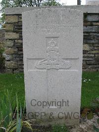 Dickebusch New Military Cemetery - Margerison, John Ethelbert