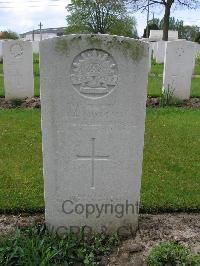 Dickebusch New Military Cemetery - Morgan, Joseph Russell