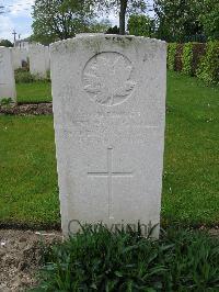 Dickebusch New Military Cemetery - Mullin, Walter Edward