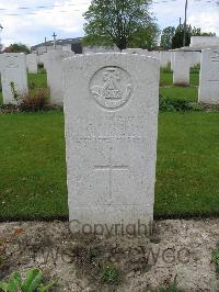 Dickebusch New Military Cemetery - Parsons, George