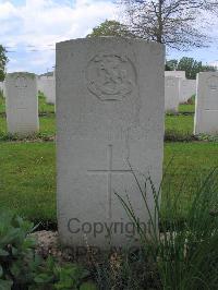 Dickebusch New Military Cemetery - Pigott, Richard Barrington