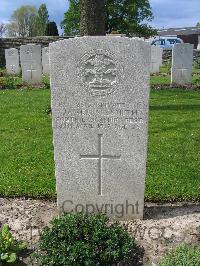 Dickebusch New Military Cemetery - Sixsmith, James