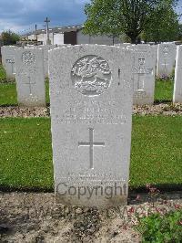 Dickebusch New Military Cemetery - Summers, Harry