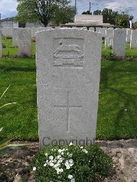 Dickebusch New Military Cemetery - Taylor, F