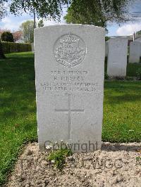 Dickebusch New Military Cemetery - Tinsley, Robert