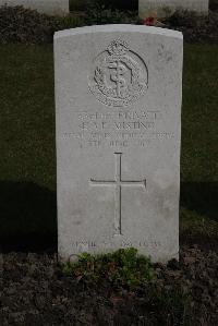 Poperinghe New Military Cemetery - Austing, E A P