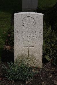Poperinghe New Military Cemetery - Baker, George Harold