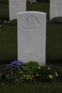 Poperinghe New Military Cemetery - Belcher, Stanley Dyer
