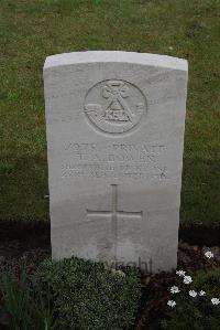 Poperinghe New Military Cemetery - Bowen, T A