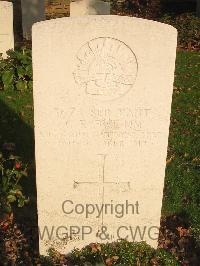 Poperinghe New Military Cemetery - Bice, George Roy