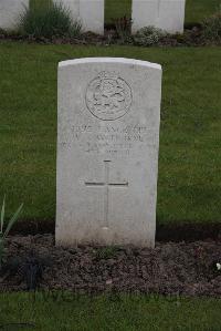 Poperinghe New Military Cemetery - Cawthorne, W