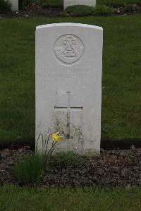 Poperinghe New Military Cemetery - Cotton, Harry Cuthbert