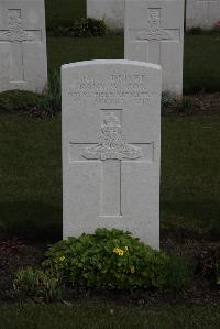 Poperinghe New Military Cemetery - Cox, Francis William