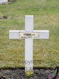 Poperinghe New Military Cemetery - Cheneau, Leon
