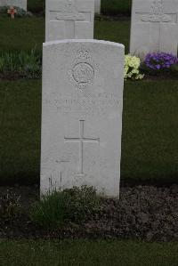 Poperinghe New Military Cemetery - Dunningham, H W