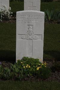 Poperinghe New Military Cemetery - Evans, Albert Illtyd