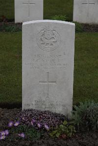Poperinghe New Military Cemetery - Findlay, Ian Calcutt