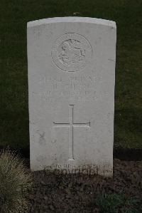 Poperinghe New Military Cemetery - Firth, H