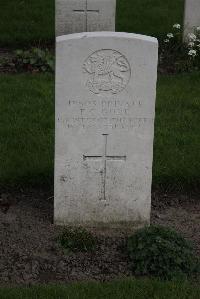 Poperinghe New Military Cemetery - Gore, Frederick C.