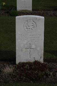 Poperinghe New Military Cemetery - Graham, Alexander Hutton