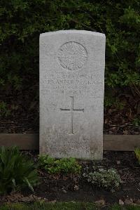 Poperinghe New Military Cemetery - Grant, Alexander Watson