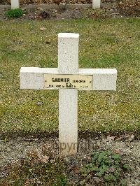 Poperinghe New Military Cemetery - Garnier, Alphonse