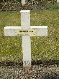 Poperinghe New Military Cemetery - Gendron, Victor
