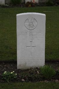 Poperinghe New Military Cemetery - Hesp, George Henry