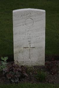 Poperinghe New Military Cemetery - Hollingsworth, W