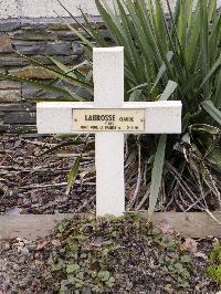 Poperinghe New Military Cemetery - Labrosse, Claude