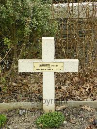Poperinghe New Military Cemetery - Lamotte, Cyprien