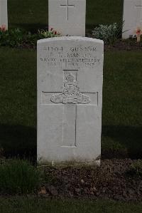 Poperinghe New Military Cemetery - Manley, D R