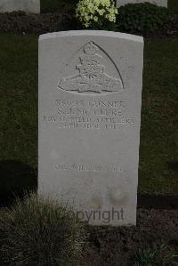 Poperinghe New Military Cemetery - McClure, Samuel John