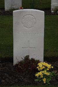 Poperinghe New Military Cemetery - McGinnigle, J