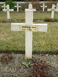 Poperinghe New Military Cemetery - Magnaval, Francis