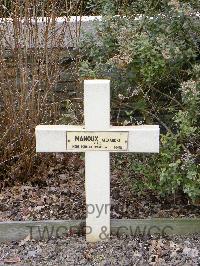Poperinghe New Military Cemetery - Manoux, Alexandre