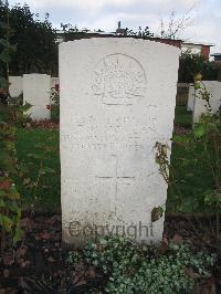 Poperinghe New Military Cemetery - McLean, Theodore Carlisle