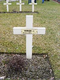 Poperinghe New Military Cemetery - Mourgues, Leon