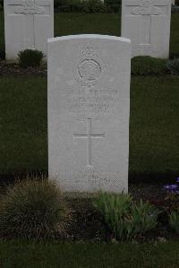 Poperinghe New Military Cemetery - Pattinson, Alexander John