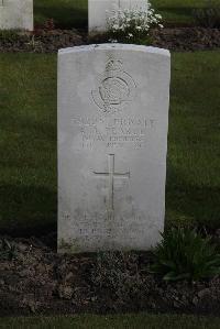 Poperinghe New Military Cemetery - Pearce, A J